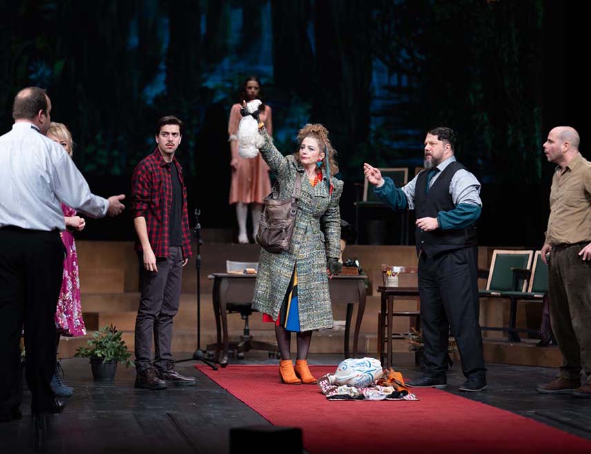 БАЊАЛУКА, 11. ДЕЦЕМБРА /СРНА/ - Представа Народног позоришта Републике Српске "Разбијени крчаг", у режији Татјане Мандић Ригонат, биће изведена на овогодишњем Позоришном фестивалу "Нушићеви дани" у Смедереву.