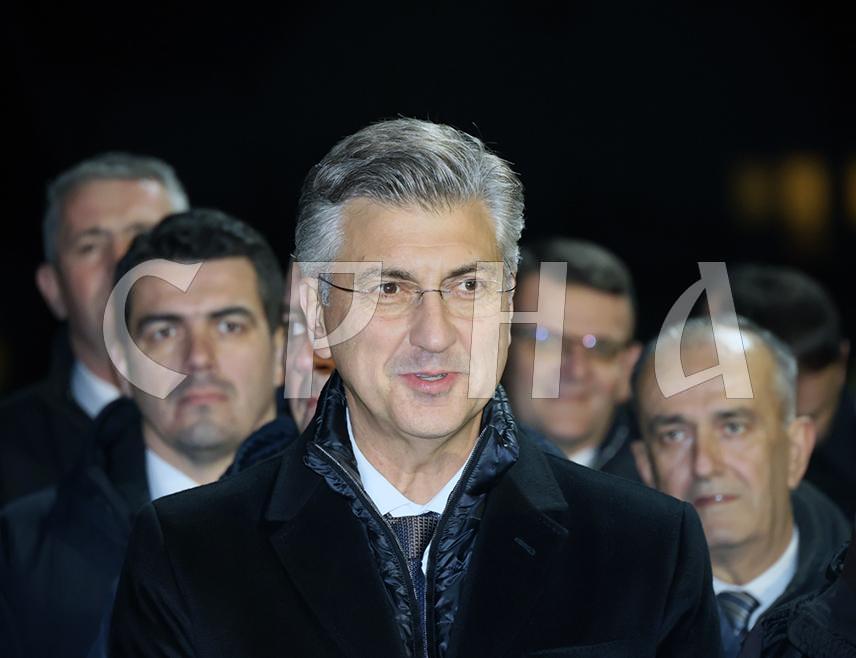 БАЊАЛУКА, 11. ДЕЦЕМБРА /СРНА/ - Хрватски премијер Андреј Пленковић рекао је да Хрватска одговрно планира изградњу одлагалишта нукеларног отпада на Трговској гори и да су стручњаци процијенили да је тај пројекат безопасан за људе.