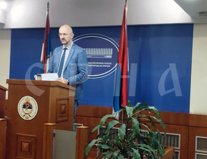 BANJA LUKA, DECEMBER 12 /SRNA/ - The SNSD Caucus in the Republika Srpska National Assembly filed a petition with the BiH Constitutional Court for constitutional review of some provisions of the BiH Criminal Code imposed by Christian Schmidt, said the Head of the Caucus, Srđan Mazalica.