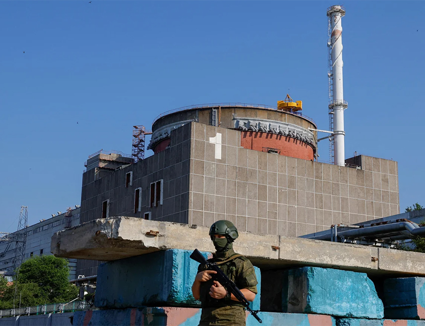 МОСКВА, 13. ДЕЦЕМБРА /СРНА/ - Украјинска Нуклеарна електрана "Запорожје" привремено је остала без струје због војних активности које су утицале на електричну мрежу, саопштила је Међународна агенција за атомску енергију /ИАЕА/, позивајући се на свог генералног директора Рафаела Маријана Гросија.