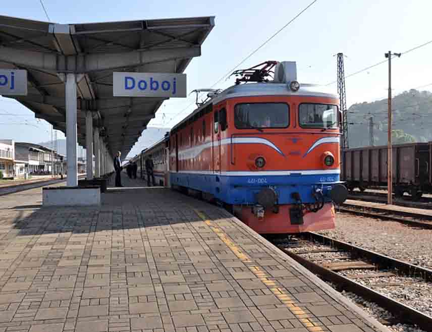 ДОБОЈ, 14. ДЕЦЕМБРА /СРНА/ - Нови ред вожње "Жељезница Републике Српске" у примјени је од поноћи и важиће до 12. децембра наредне године.