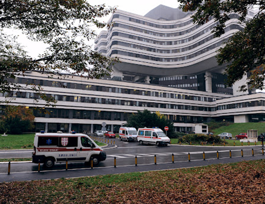 БЕОГРАД, 16. ДЕЦЕМБРА /СРНА/ - Припадници Министарства унутрашњих послова Србије утврдили су да је била лажна дојава о постављеној бомби у згради Војномедицинске академије /ВМА/ у Београду.