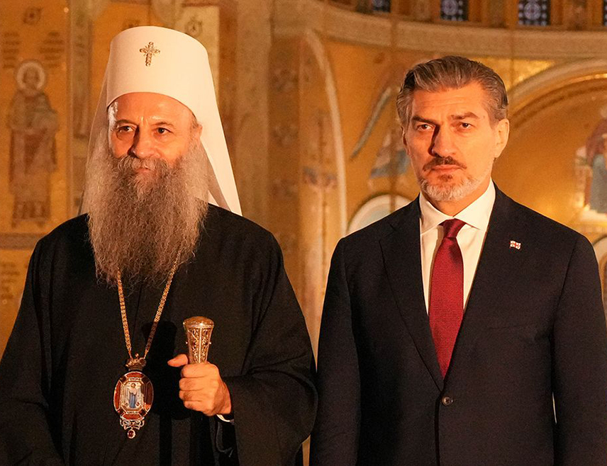 БЕОГРАД, 19. ДЕЦЕМБРА /СРНА/ - Његова светост патријарх српски Порфирије свечано је  у Храму Светог Саве у Београду дочекао предсједника Грузије Михаила Кавелашвилија, којем је поручио да српски и грузијски народ имају јединствено духовно искуство и да су браћа.