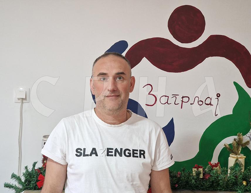 ИСТОЧНО САРАЈЕВО, 31. ДЕЦЕМБРА /СРНА/ - Најважнији дугорочни циљ Удружења родитеља, дјеце и омладине са посебним потребама "Загрљај" из Источног Сарајева је оспособљавање дјеце за што самосталнији живот и обезбјеђивање бриге о њима када родитеља више не буде.