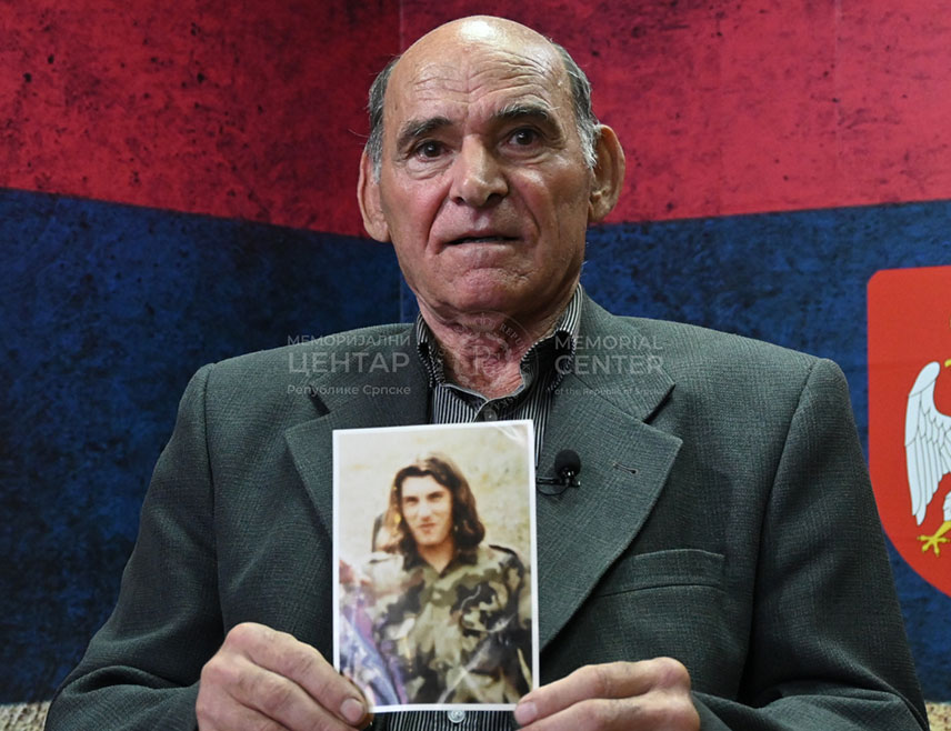 БАЊАЛУКА, 26. ДЕЦЕМБРА /СРНА/ - Здравко Јоргић из Пискавице код Бањалуке свједочио је за Меморијални центар Републике Српске о животу и страдању сина Далибора /21/ - припадника Војске Републике Српске који је нестао на возућком ратишту септембра 1995. године и до данас није пронађен.