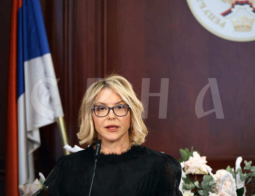 BANJA LUKA, DECEMBER 26 /SRNA/ – The donor evening “With Love, Brave Hearts” has become a symbol of solidarity through which Republika Srpska demonstrates that it is a community that cares for the most vulnerable segments of society, Acting President of Republika Srpska Ana Trišić Babić said this evening in Banja Luka.