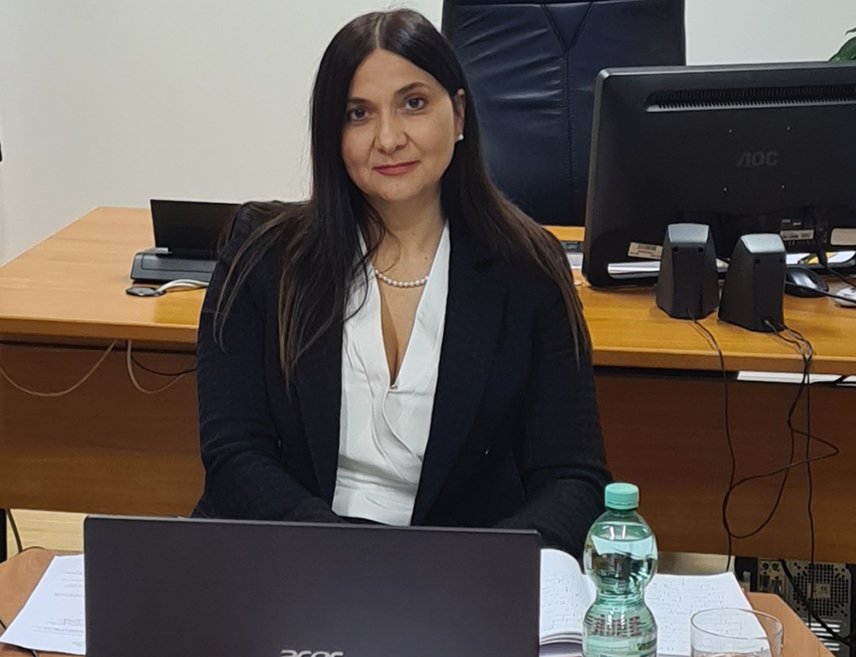 STUTTGART, DECEMBER 27 /SRNA/ – The Consul General of BiH in Stuttgart, Vera Sajić, told SRNA that the BiH Ambassador to the UN, Zlatko Lagumdžija, has already begun a pre-election campaign for the BiH Presidency candidate Denis Bećirović, emphasizing that this is not his role.