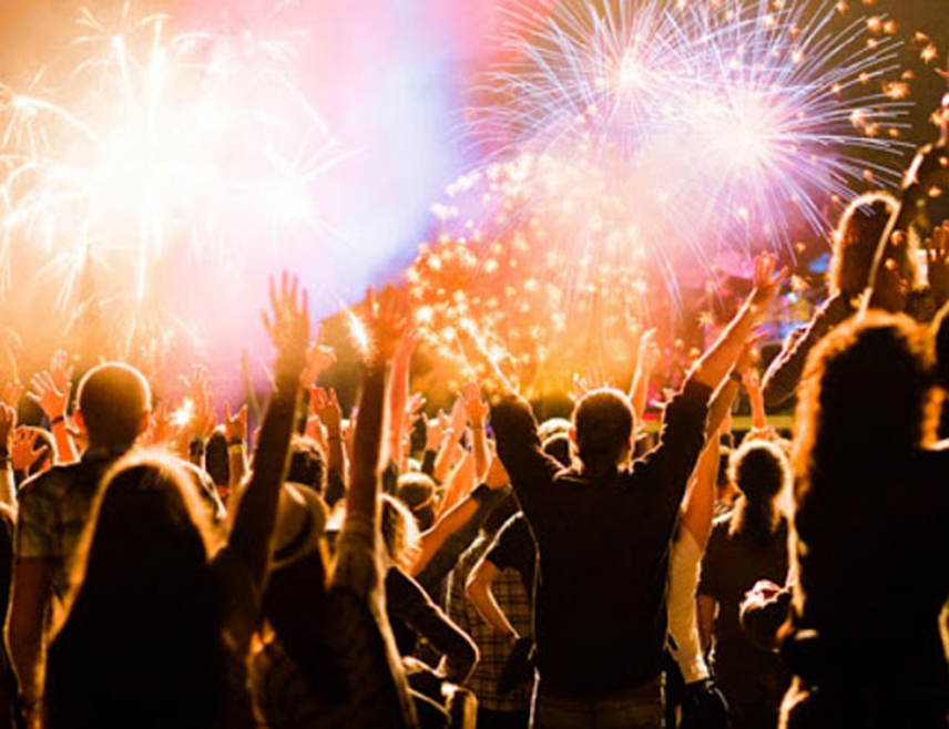 ТАРАВА, 31. ДЕЦЕМБРА /СРНА/ - Пацифичка острвска држава Кирибати прва је у свијету ушла у 2026. годину, јавља "Скај њуз".