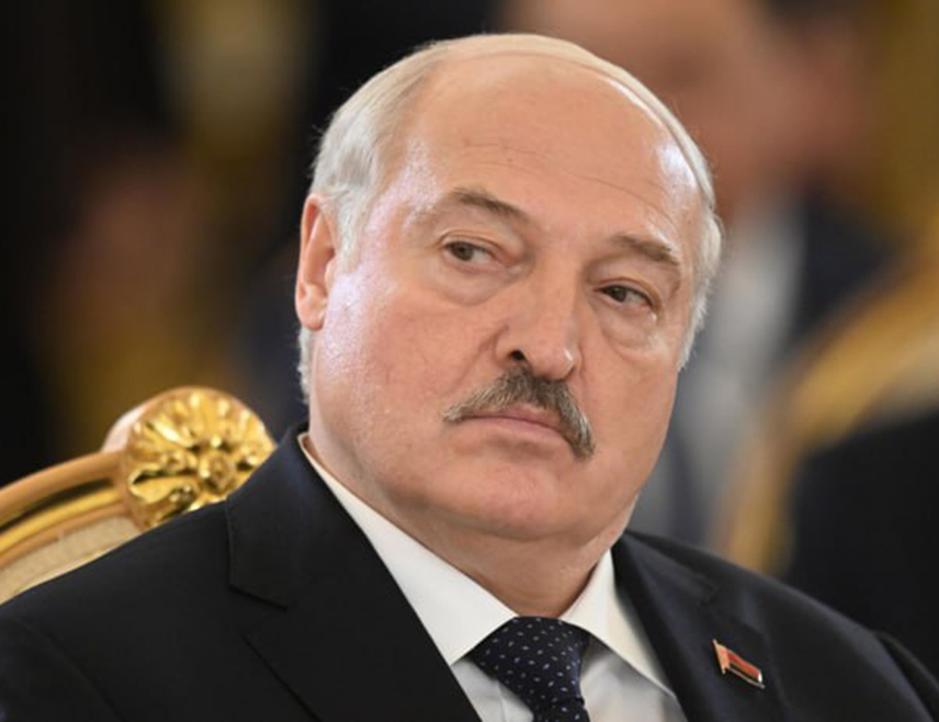 МИНСК, 31. ДЕЦЕМБРА /СРНА/ - Бјелоруски предсједник Александар Лукашенко оштро је осудио безобзирни напад украјинских дронова на резиденцију предсједника Русије Владимира Путина у Новгородској области, преноси "Спутњик".