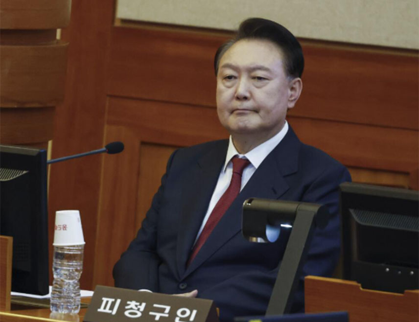 СЕУЛ, 2. ЈАНУАРА /СРНА/ - Суд у Јужној Кореји издао је нови налог за шестомјесечни притвор бившем јужнокорејском предсједнику Јун Сук Јеолу, јавила је телевизија Јохнап.