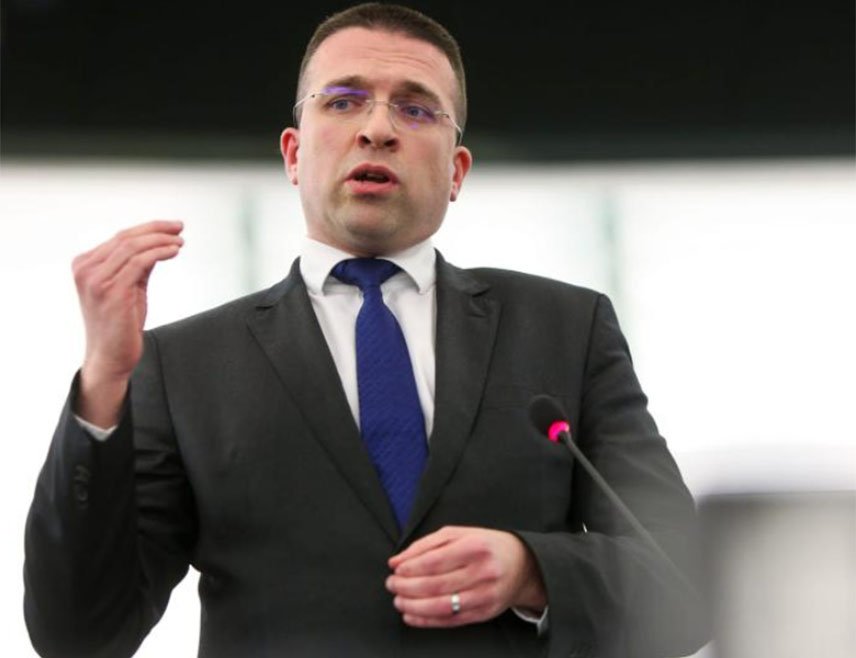 СОКОЛ: ЦРОАТ ЕНТИТY РЕАЛИСТИЦ ОУТЦОМЕ ИФ БОСНИАКС ДО НОТ ЦОМЕ ТО СЕНСЕ