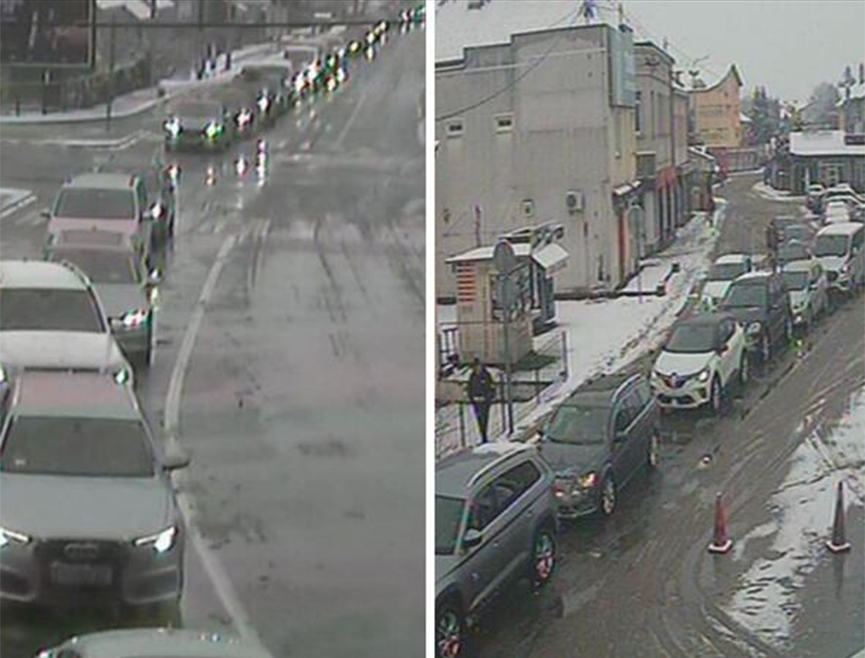 БАЊАЛУКА, 5. ЈАНУАРА /СРНА/ - Дуга чекања данас су на свим граничним прелазима на сјеверу на излазу из БиХ према Хрватској, саопштено је из Ауто-мото савеза /АМС/ Републике Српске.