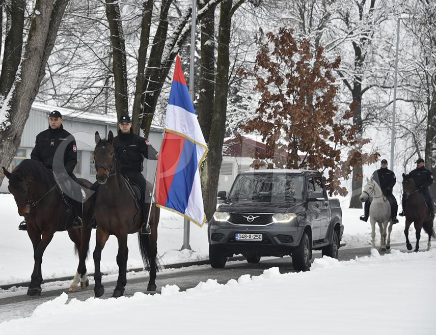 BANJA LUKA, JANUARY 6 /SRNA/ – On Christmas Eve morning, a liturgy was served at the Church of the Holy Archangel Michael at the Training Center of the Ministry of the Interior /MOI/ of Republika Srpska in Zalužani near Banja Luka, attended by Republika Srpska Interior Minister Željko Budimir.
