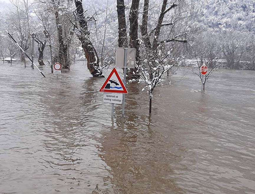 BIJELJINA, JANUARY 7 /SRNA/ – The situation on the Drina River is stabilizing today, with a slight decline in water levels recorded across all sectors, the Vode Srpske Public Institution announced.