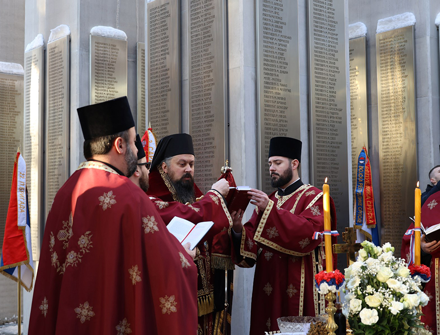 BANJA LUKA, JANUARY 8 /SRNA/ – On the occasion of January 9, Republic Day of Republika Srpska, the Central Memorial dedicated to a total of 25,830 fallen fighters of the Republika Srpska Defensive-Patriotic War was unveiled and consecrated today in Banja Luka.