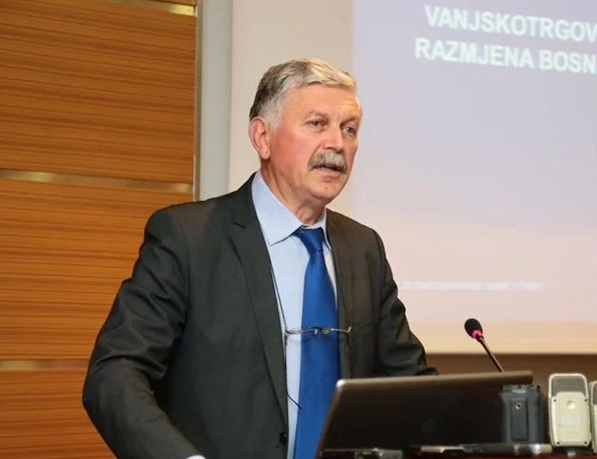 ISTOČNO SARAJEVO, JANUARY 9 /SRNA/ – Republika Srpska Day - January 9 is one of the most significant dates for the Serb people, not only on this side of the Drina River but way further, Momir Tošić, President of the Assembly of the Creators of Republika Srpska Association, has stated for SRNA.