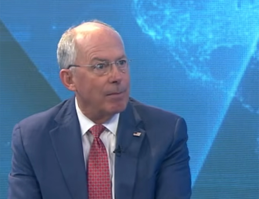 БАЊАЛУКА, 10. ЈАНУАРА /СРНА/ - ОХР јесте основан Дејтонским мировним споразумом, али овлаштења која се данас примјењују створена су бонским или неким другим процесом, другачијим од легитимног споразума, изјавио је Џозеф Шмиц, амерички стручњак за уставно право и некадашњи близак сарадник предсједника САД Доналда Трампа.