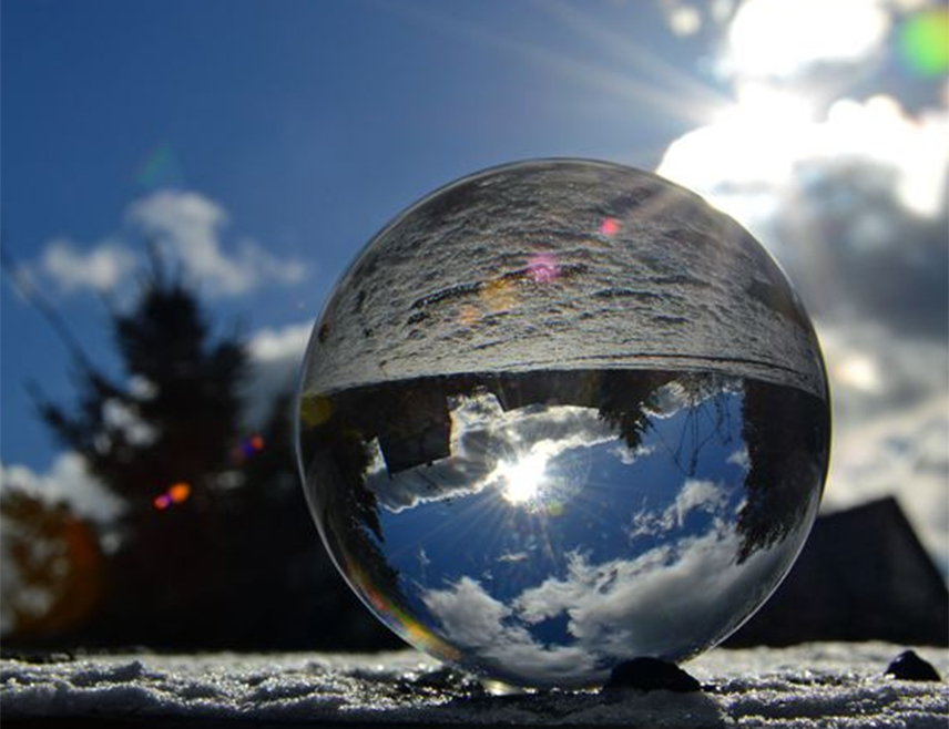 БАЊАЛУКА, 12. ЈАНУАРА /СРНА/ - Републику Српску наредних дана очекује углавном суво и топлије вријеме у односу на почетак године, па ће тако бити и сутра навече, на дочеку православне Нове године, речено је Срни у Републичком хидрометеоролошком заводу.