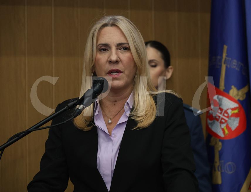 BANJA LUKA, JANUARY 12 /SRNA/ – The Serb member of the Presidency of BiH Željka Cvijanović said at today's Christmas reception at the Kozara Barracks in Banja Luka that BiH cannot exist without the entities.