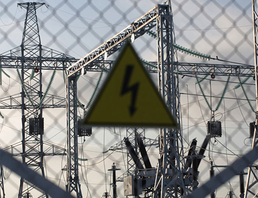 ДОБОЈ, 12. ЈАНУАРА /СРНА/ - На подручју у надлежности предузећа "Електро Добој" Сви 10-киловолтни далеководи су под напоном, изјавио је Срни директор за управљање мрежом Озренко Пашалић.