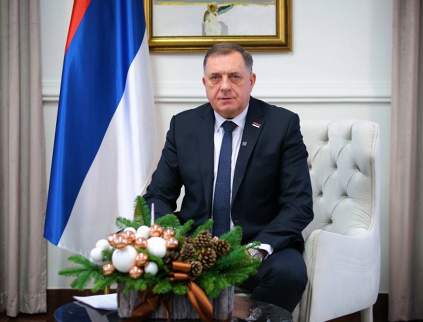 БАЊАЛУКА, 13. ЈАНУАРА /СРНА/ - Предсједник СНСД-а Милорад Додик пожелио је свим грађанима Републике Српске који Нову годину славе по јулијанском календару да овај велики празник дочекају у добром здрављу и расположењу и да им нова, 2026. година донесе напредак и благостање.