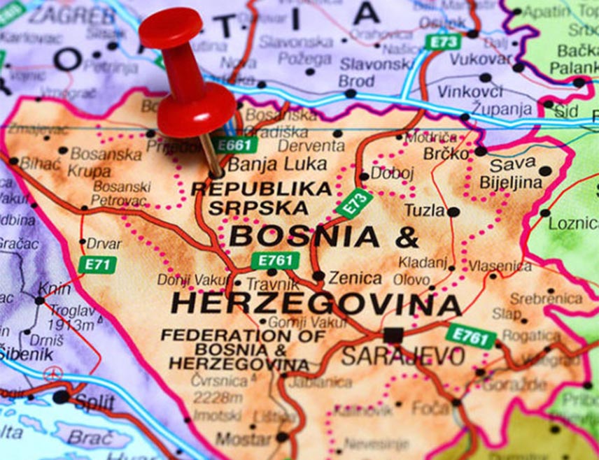 Народ Републике Српске открио је превару и неће насјести на пројекат рушења Српске који спроводи самозвани Шмит, сарајевско судство и ЦИК, као, нажалост, и појединци из опозиције у Српској који нису дорасли историјском тренутку, па не виде ништа друго, осим себе на некој од функција коју им је "шериф" обећао