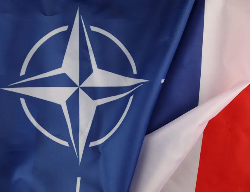 ПАРИЗ, 17. ЈАНУАРА /СРНА/ - У Француској је први пут парламенту поднесен приједлог за излазак земље из НАТО-а, а иницијативу је покренула потпредсједник Народне скупштине и члан љевичарске странке Непокорена Француска Клеманс Гете.