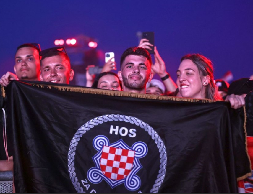 БЕОГРАД, 18. ЈАНУАРА /СРНА/ - Предсједник Савеза Срба из региона Миодраг Линта позвао је Европски парламент да донесе резолуцију о забрани концерата највећег хрватског и европског фашисте, пјевача Марка Перковића Томпсона у свих 27 држава ЕУ, укључујући и Хрватску.