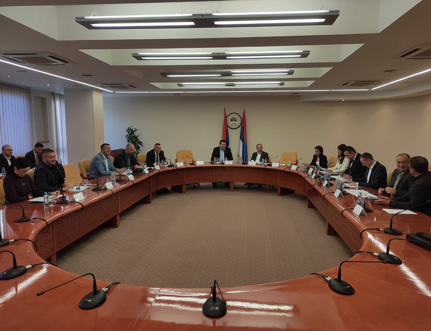 БАЊАЛУКА, 18. ЈАНУАРА /СРНА/ - Сједница скупштинског Колегијума на којој би треба да буде утврђен приједлог дневног реда и термин одржавања 30. посебне сједнице Народне скупштине биће одржана данас у Бањалуци.