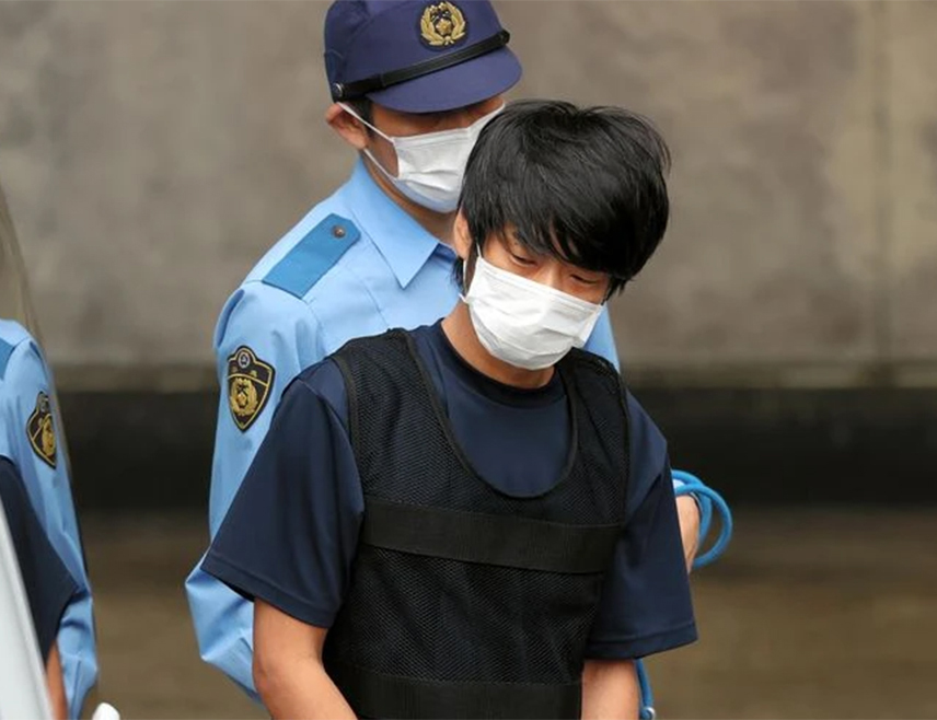 НАРА, 21. ЈАНУАРА /СРНА/ - Јапанац Тетсуа Јамагами, који је оптужен за убиство бившег премијера Јапана Шинза Абеа, осуђен је на доживотну затворску казну, јавља Ројтерс.