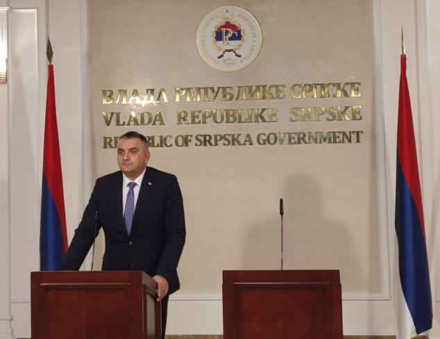 БАЊАЛУКА, 23. ЈАНУАРА /СРНА/ - Предсједник Владе Републике Српске Саво Минић истакао је да је прва операција тумора на мозгу у Болници "Свети апостол Лука" у Добоју историјски искорак.