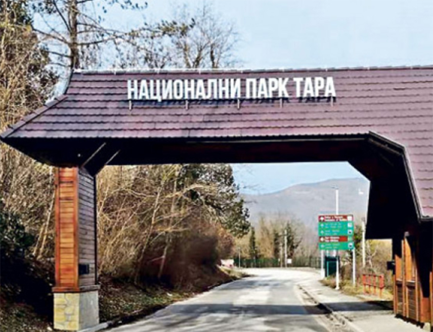 БЕОГРАД, 24. ЈАНУАРА /СРНА/ - Влада Србије донијела је данас одлуку да се укине наплата такси приликом уласка у Национални парк "Тара" за возила са регистарским ознакама Ужица и Бајине Баште.