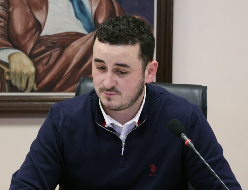 БАЊАЛУКА, 28. ЈАНУАРА /СРНА/ - Предсједник Уније студената Републике Српске Никола Шобот рекао је Срни да је задовољан повећањем стипендија, истакавши да ће се представници студената и даље залагати за побољшање студентског стандарда и услова студирања.