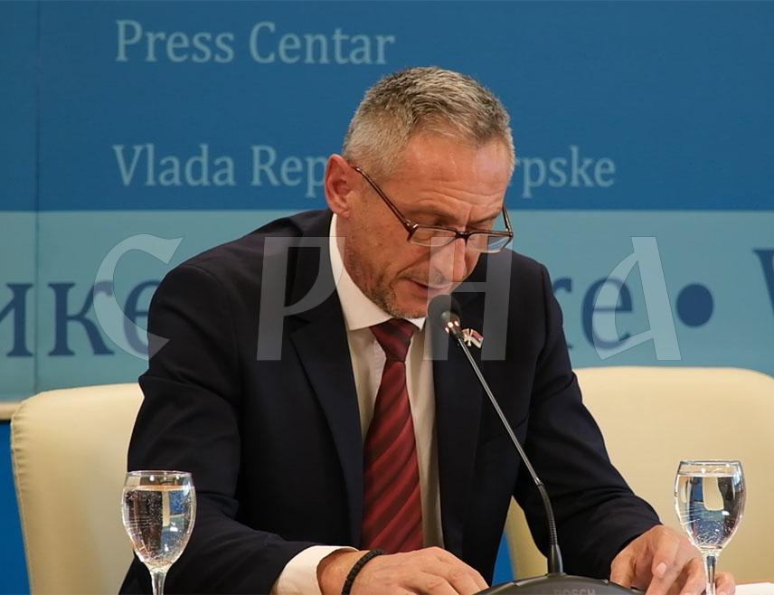 БАЊАЛУКА, 29. ЈАНУАРА /СРНА/ - Министар рада и борачко-инвалидске заштите Републике Српске Радан Остојић изјавио је да је за исплату мјесечног борачког додатка за ову годину издвојено 295.480.000 КМ, те истакао да ће од фебруара основица за обрачун овог додатка бити повећана на четири КМ.