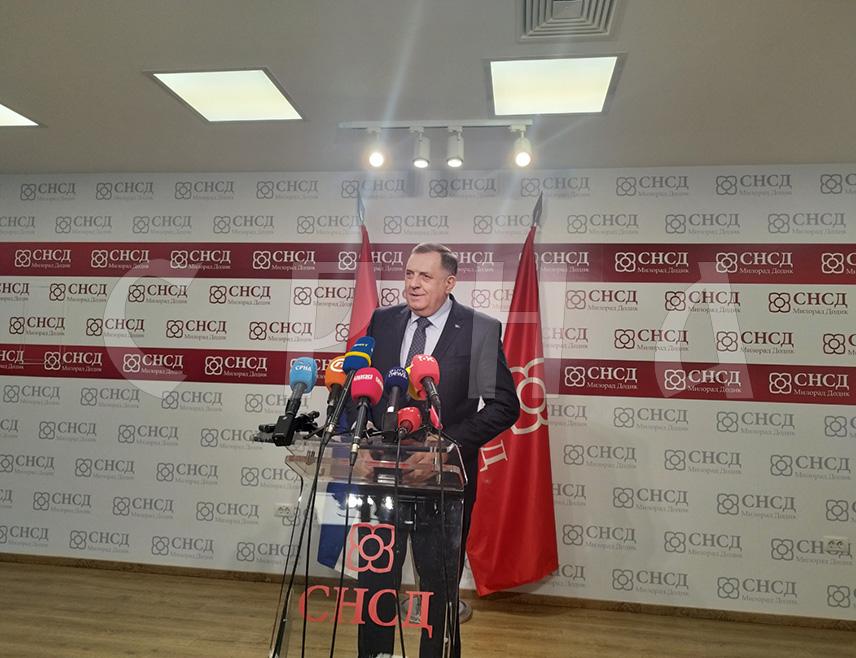 BANJA LUKA, JANUARY 30 /SRNA/ - SNSD leader Milorad Dodik called on the Serb people to oppose the BiH Court, pointing out that the court continues to rule against Serbs, and that it is clear the Court and Prosecutor’s Office have become a noose around the neck of Republika Srpska and the Serb people.