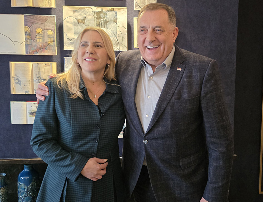 ВАШИНГТОН, 3. ФЕБРУАРА /СРНА/ - Ту смо, написала је српски члан Предсједништва БиХ Жељка Цвијановић и објавила фотографију са лидером СНСД-а Милорадом Додиком у Вашингтону.