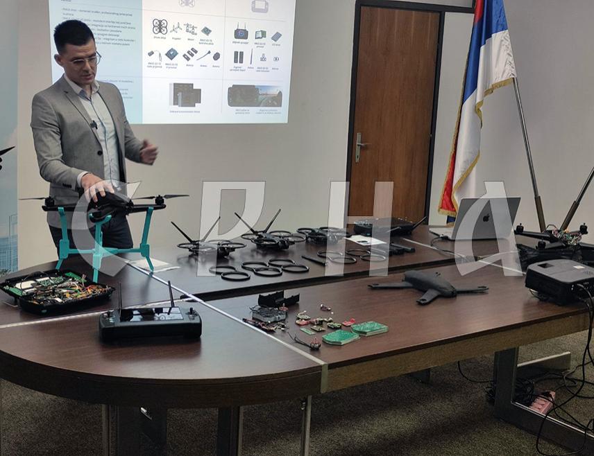 BANJA LUKA, FEBRUARY 4 /SRNA/ – A startup project of the Science and Technology Park – unmanned systems /drones/ RMUS Balkans, aimed at establishing the production of these modern technologies in Srpska, was presented today in Banja Luka.