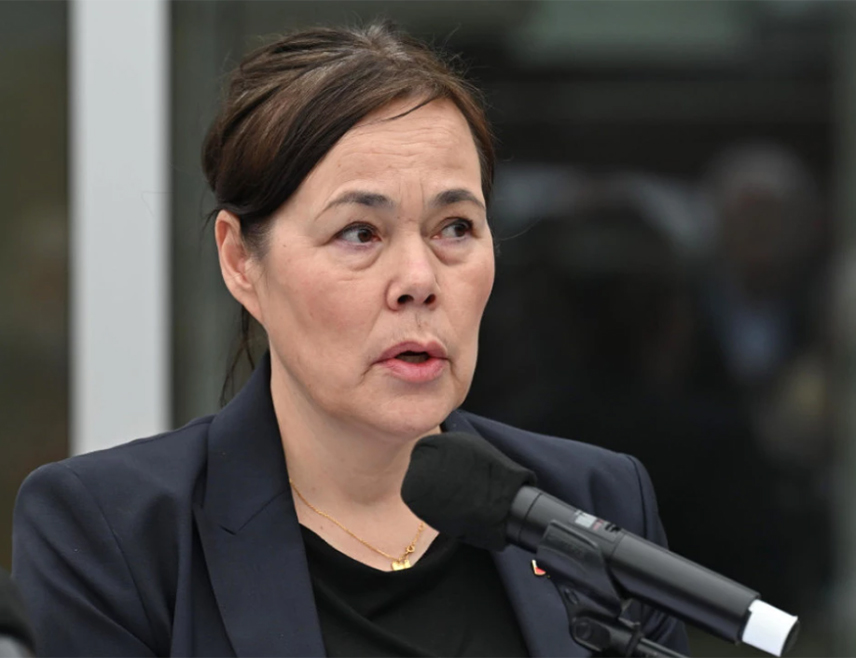 КОПЕНХАГЕН, 7. ФЕБРУАРА /СРНА-Ројтерс/ - Министар спољних послова Гренланда Вивијан Моцфелт изјавила је да је позитивно што су разговори са Сједињеним Државама у току, али да је прерано да се каже какав ће бити исход.