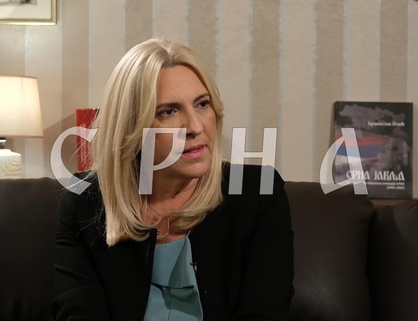 БАЊАЛУКА, 8. ФЕБРУАРА /СРНА/ - Српски члан Предсједништва БиХ Жељка Цвијановић оцијенила је да је министар иностраних послова у Савјету министара Елмедин Конаковић његовим срамним иступима о посјети делегације Републике Српске Вашингтону, практично Српску одвојио од БиХ.