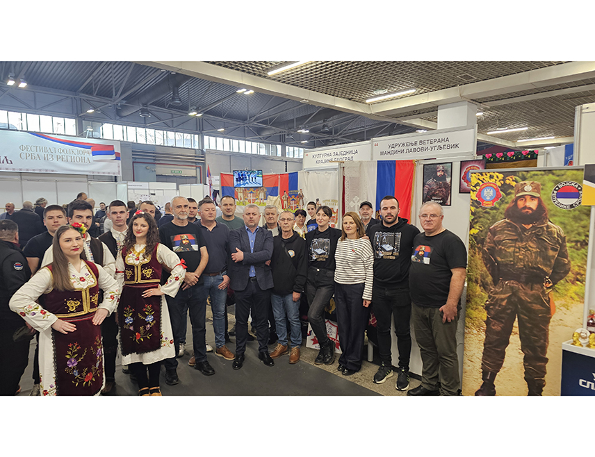 УГЉЕВИК, 8. ФЕБРУАРА /СРНА/ - Удружење ветерана "Мандини лавови" и Културно-умјетничко друштво "Равно Поље" из Угљевика представили су родни крај на новосадском Сајму завичаја свједочењем о легендарном ратном команданту Мајевице Митру Максимовићу Манди.