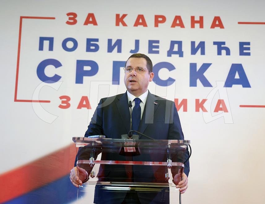 BANJA LUKA, FEBRUARY 8 /SRNA/ – SNSD President Milorad Dodik is expected to soon declare the victory of the party’s candidate for the President of Republika Srpska, Siniša Karan, SNSD spokesperson Radovan Kovačević has stated tonight in Banja Luka.