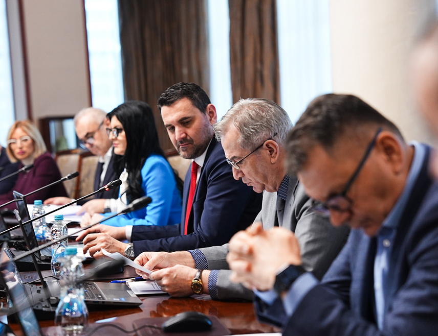 БАЊАЛУКА, 12. ФЕБРУАРА /СРНА/ - Влада Републике Српске подржала је данас реализацију пројекта "Фјучер - Пут ка развоју зеленијег друштва и одрживих организација цивилног друштва у области животне средине у БиХ", чија је вриједност 3.790.000 КМ.