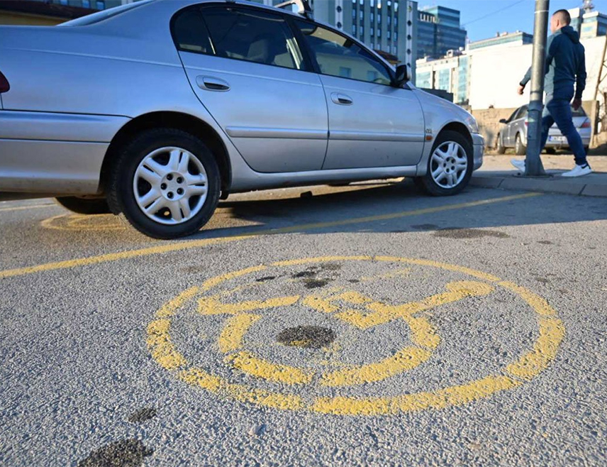 БАЊАЛУКА, 13. ФЕБРУАР /СРНА/ – Полиција је на подручју Бањалуке контролисала 1.291 учесника у саобраћају и санкционисала 1.211 због непрописног паркирања возила.