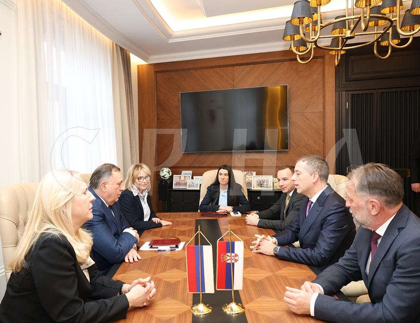 BANJA LUKA, FEBRUARY 17 /SRNA/ - The SNSD Leader Milorad Dodik stated that the ties between the Republic of Serbia and the Republika Srpska are not only political and institutional, but also historical and family, defined by the Declaration of the All-Serbian Assembly.