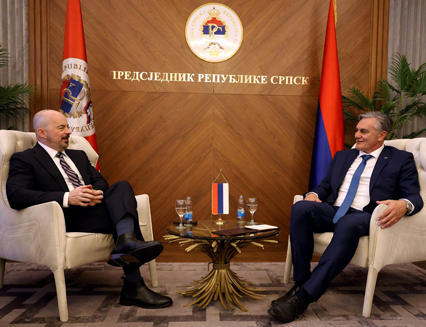 BANJA LUKA, FEBRUARY 17 /SRNA/ - The newly elected president of Republika Srpska Siniša Karan spoke today in the Palace of the Republic in Banja Luka with the Chargé d'Affaires of the US Embassy John Ginkel.