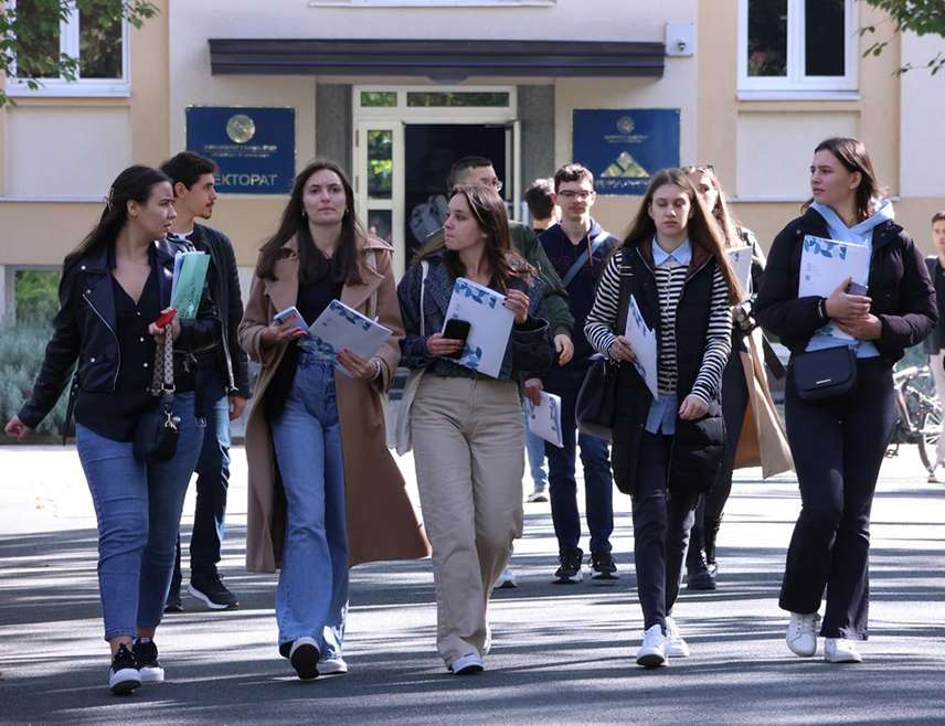 БАЊАЛУКА, 19. ФЕБРУАРА /СРНА/ - Конкурс за упис студената у академској 2026/27. години на све циклусе студија на Универзитет у Бањалуци биће објављен 10. јуна, речено је Срни из Универзитета.