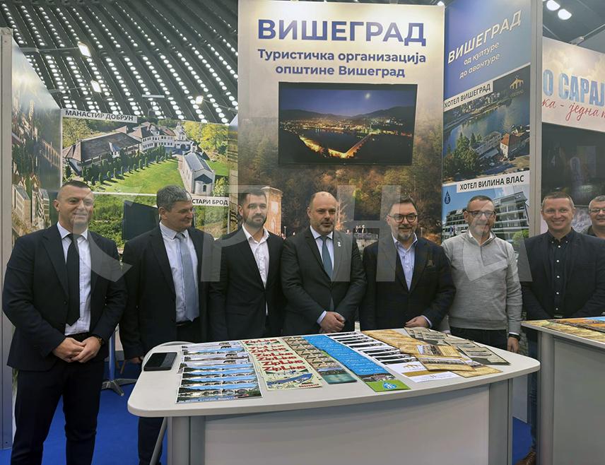 BELGRADE, FEBRUARY 19 /SRNA/ – The tourist attractions of Višegrad and its surrounding area was presented today at the International Tourism Fair in Belgrade, where it was announced that the town on the Drina River is expected to surpass the record of 400,000 visitors recorded last season.