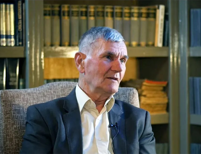 БЕОГРАД, 25. ФЕБРУАРА /СРНА/ - Историчар Салих Селимовић изјавио је Срни да је историјска наука одавно одбацила постојање богумила у средњовјековној Босни као доминантне религије и неког посебног вјерујућег народа, због чега је бесмислено свако позивање данашњих Бошњака на богумилску традицију када присвајају српско историјско насљеђе, укључујући и стећке.