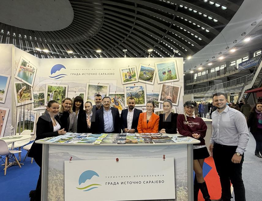 ПАЛЕ, 23. ФЕБРУАРА /СРНА/ - Туристичка организација града Источно Сарајево ставила је посебан акценат на Међународном сајму туризма у Београду на промоцију љетних садржаја који посјетиоцима нуде другачији доживљај планинског амбијента, изјавио је Срни директор Стефан Стајчић.