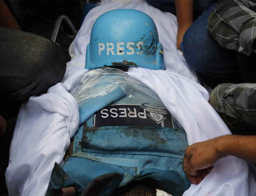ЊУЈОРК, 25. ФЕБРУАРА /СРНА/ - Рекордан број новинара и медијских радника убијен је широм свијета током 2025. године, другу годину заредом, саопштено је из Комитета за заштиту новинара /ЦПЈ/.